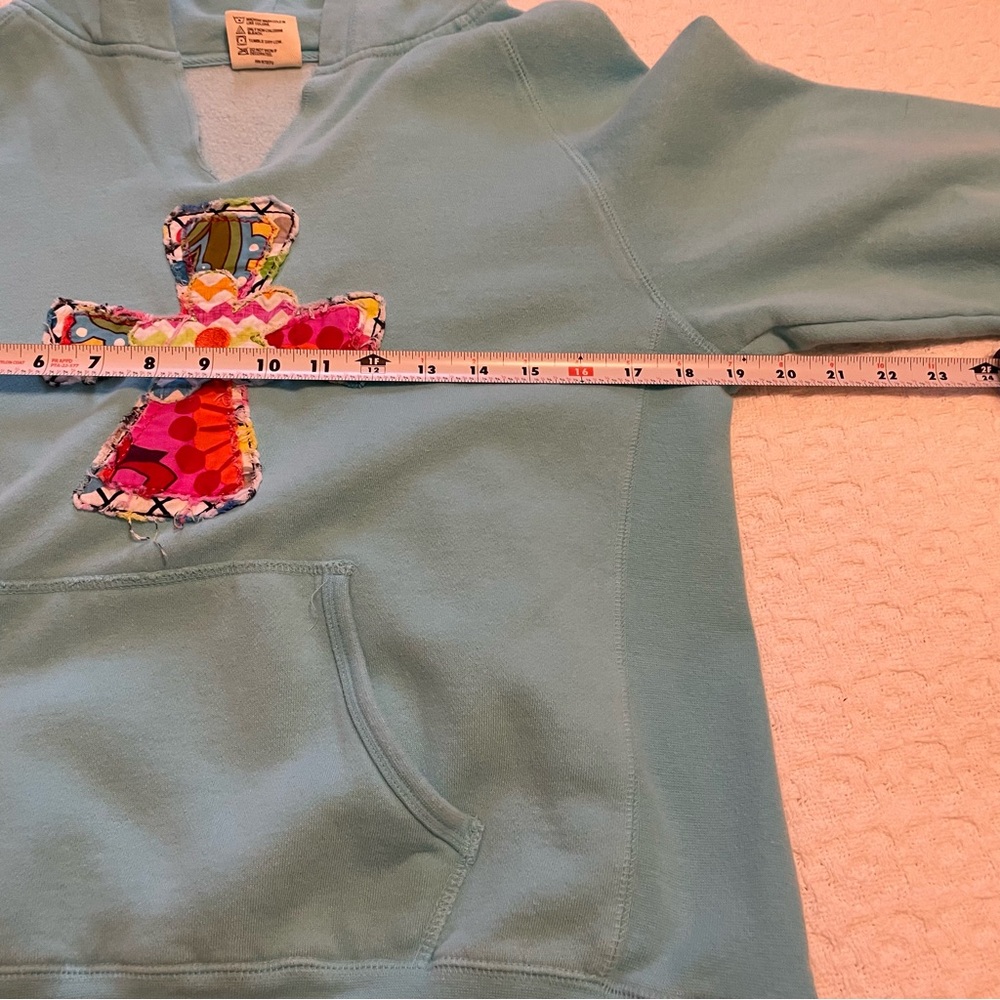 Lady Comfort Colors Light Teal Hoodie~ Size Large ~ Casual and Comfy - Picture 5 of 9